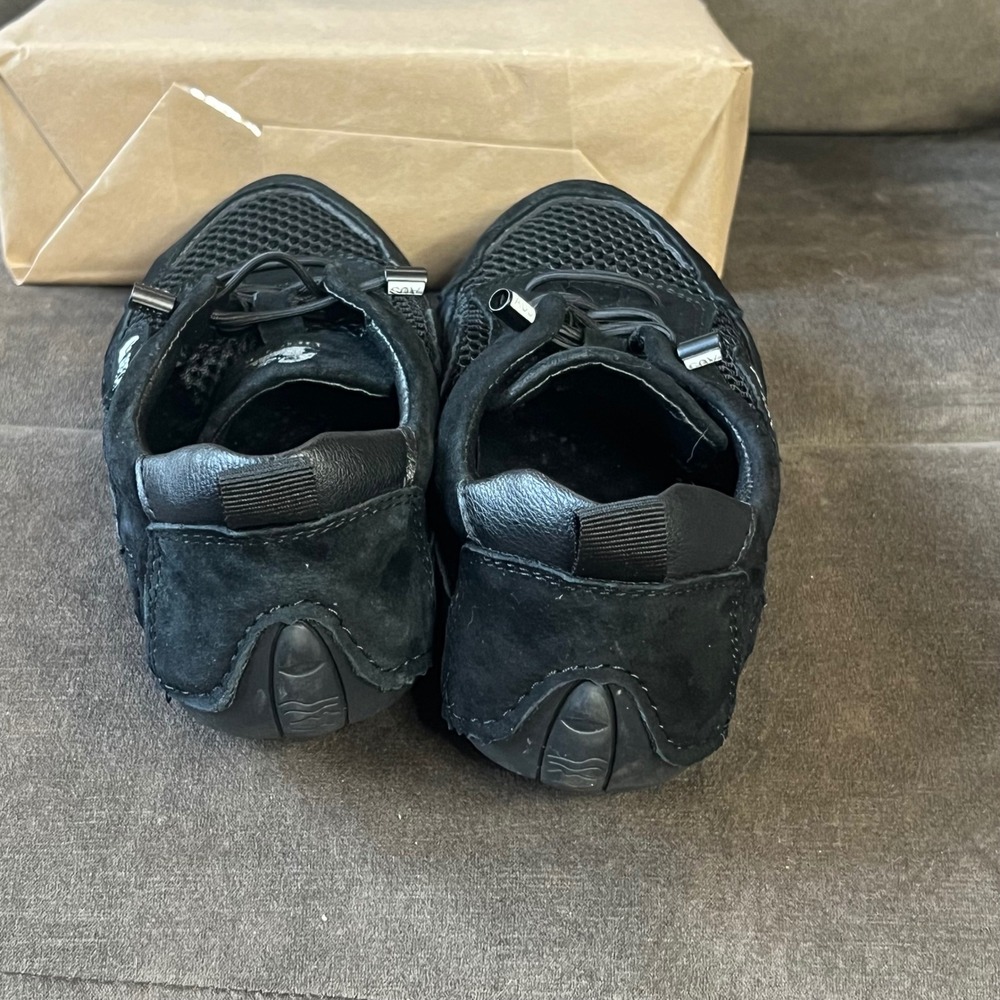 DBECK Women's Black Mesh & Suede Low-Top Sneakers Size 8 EUC Casual - Picture 5 of 7